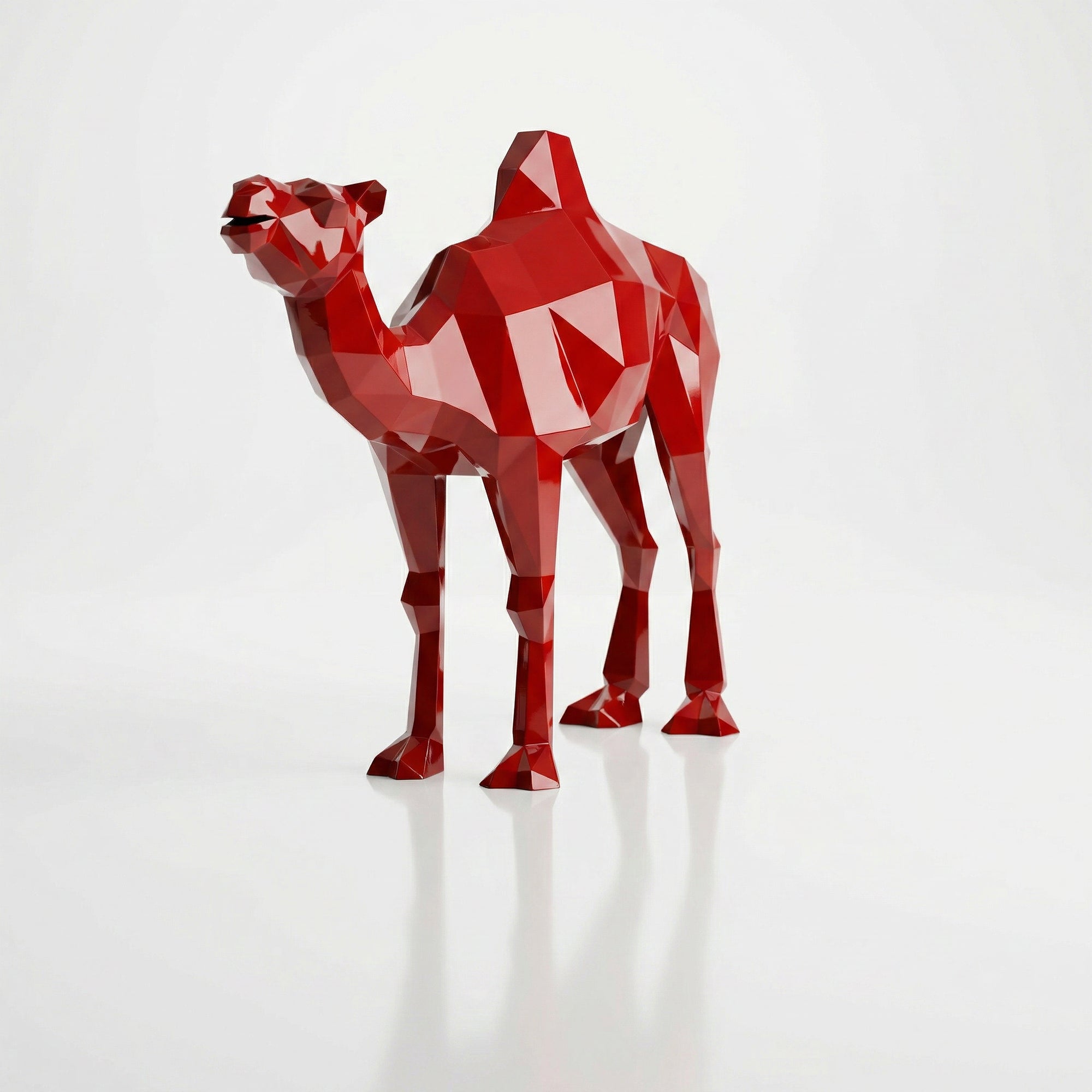 Grande Sculpture de Chameau Polygone en Résine - Sculpture Origami