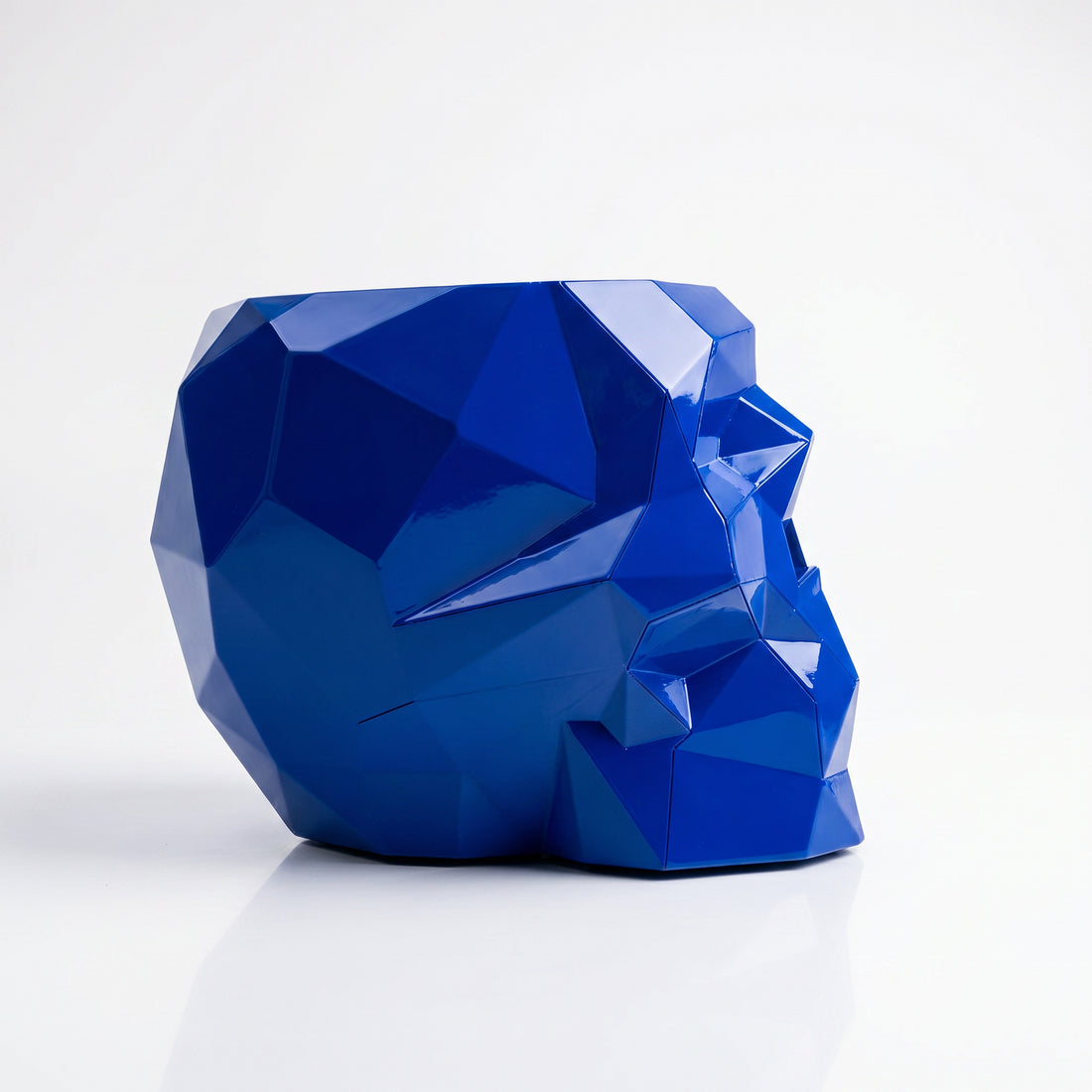 Sculpture pot de fleurs en forme de crâne facetté design. - Sculpture Origami