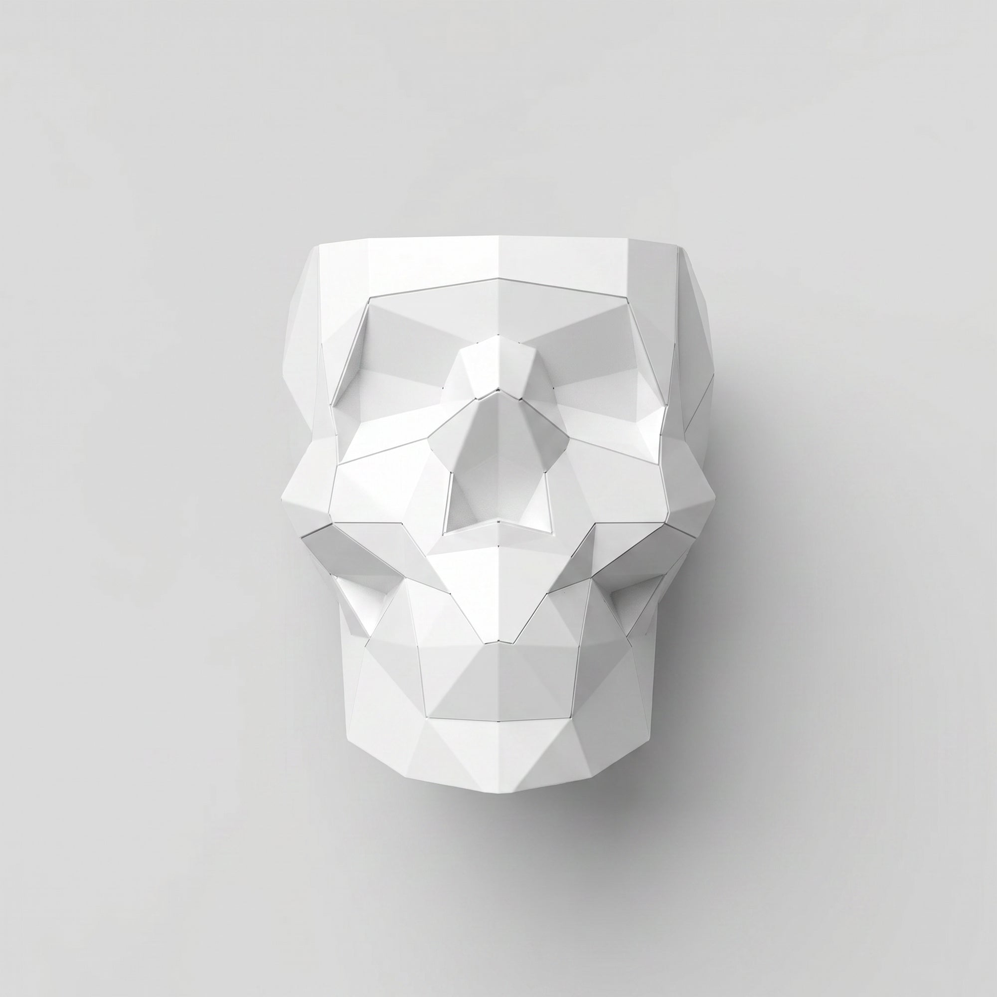 Sculpture pot de fleurs en forme de crâne facetté design. - Sculpture Origami