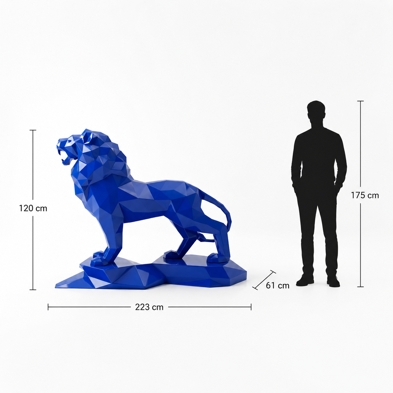 This visual presents the Majestic Faceted Lion Sculpture in real scale, compared to a 175 cm human silhouette. With a height of 120 cm, this lion sculpture creates a noble, elegant, and contemporary presence. Its faceted design, inspired by polygonal art and origami style, highlights the symbolic power of the lion while fitting perfectly into villas, gardens, terraces, reception halls, showrooms, art galleries, and high-end interior spaces.