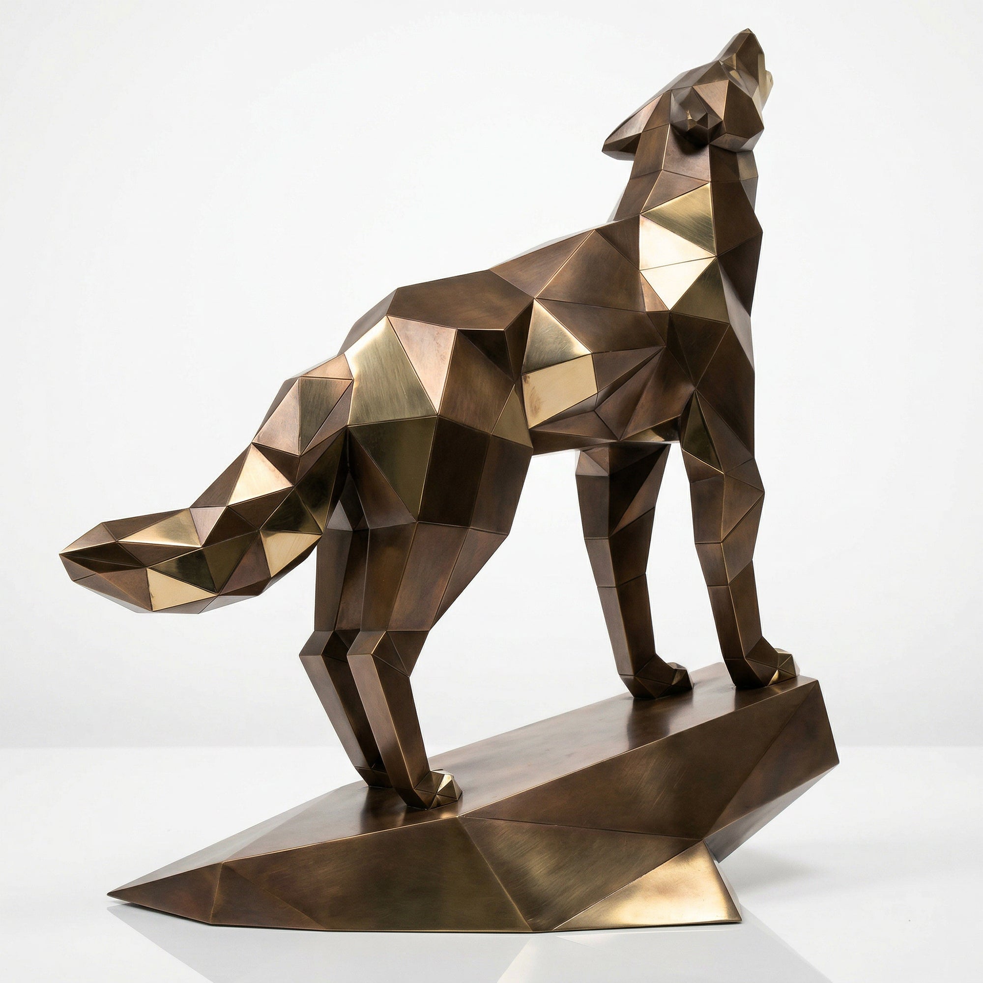 Grande Sculpture Loup Origami Facettée - Sculpture Origami