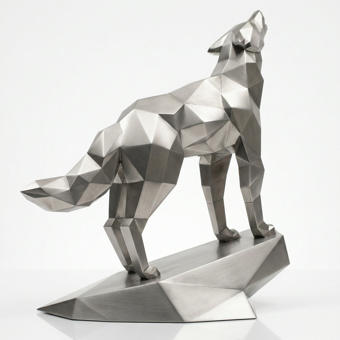 Grande Sculpture Loup Origami Facettée - Sculpture Origami