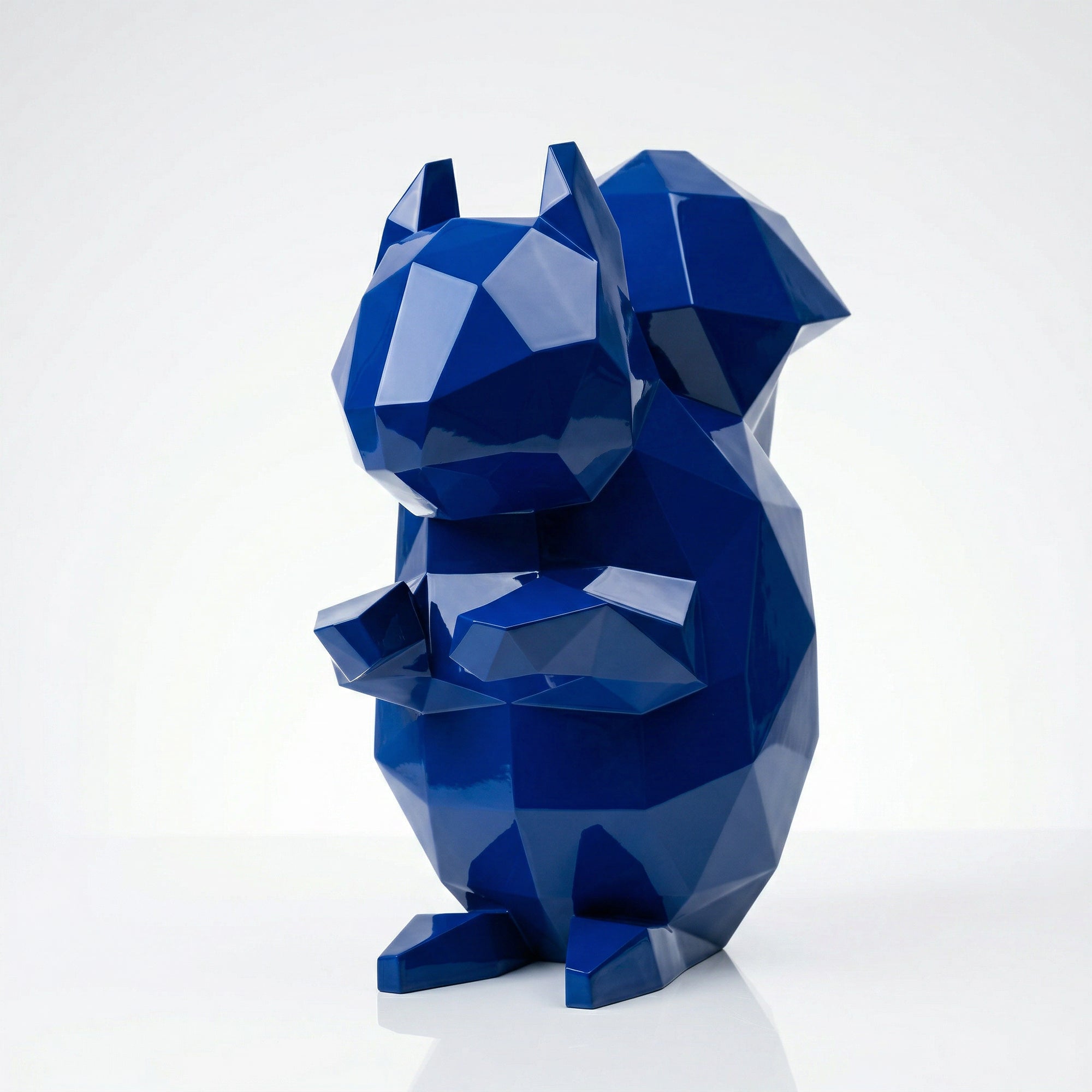 Grande Squirrel Sculpture - Sculpture Origami
