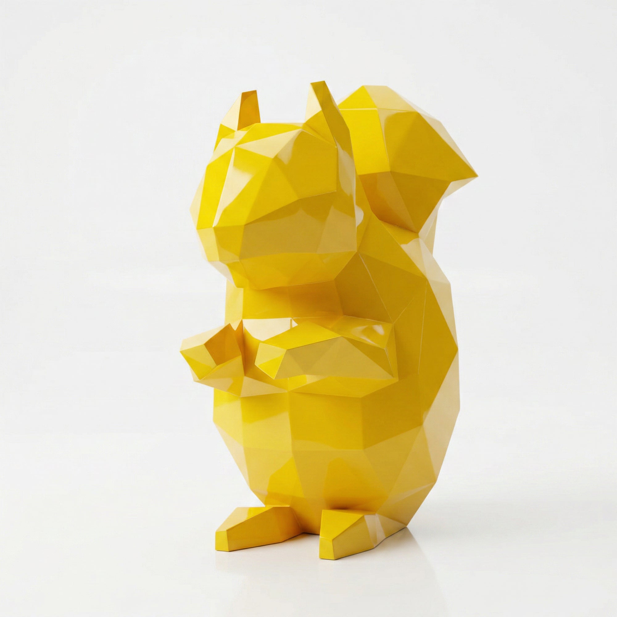 Grande Squirrel Sculpture - Sculpture Origami