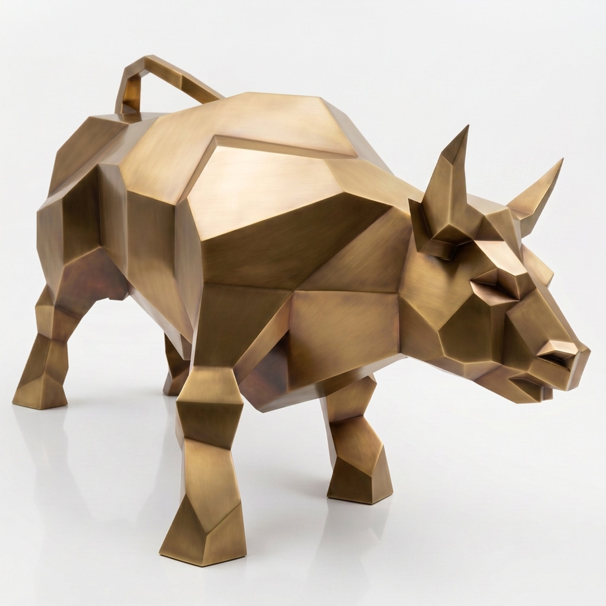 Grande Sculpture Taureau Géométrique Facettée - Sculpture Origami