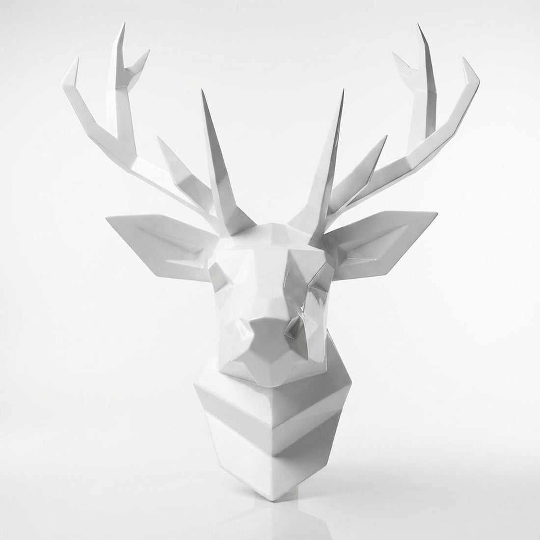 Sculpture Tête de Cerf Murale Facettée - Sculpture Origami