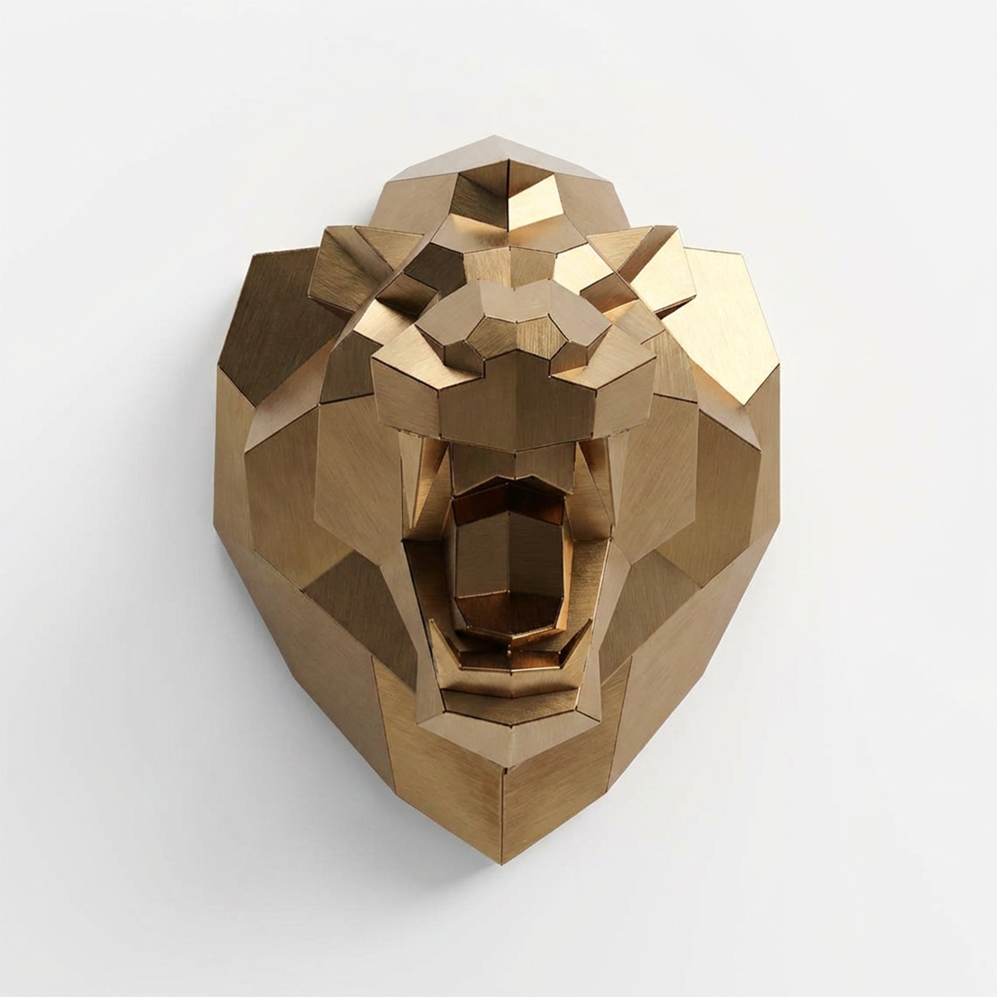Sculpture Tête Lion Rugissante Facettée - Sculpture Origami