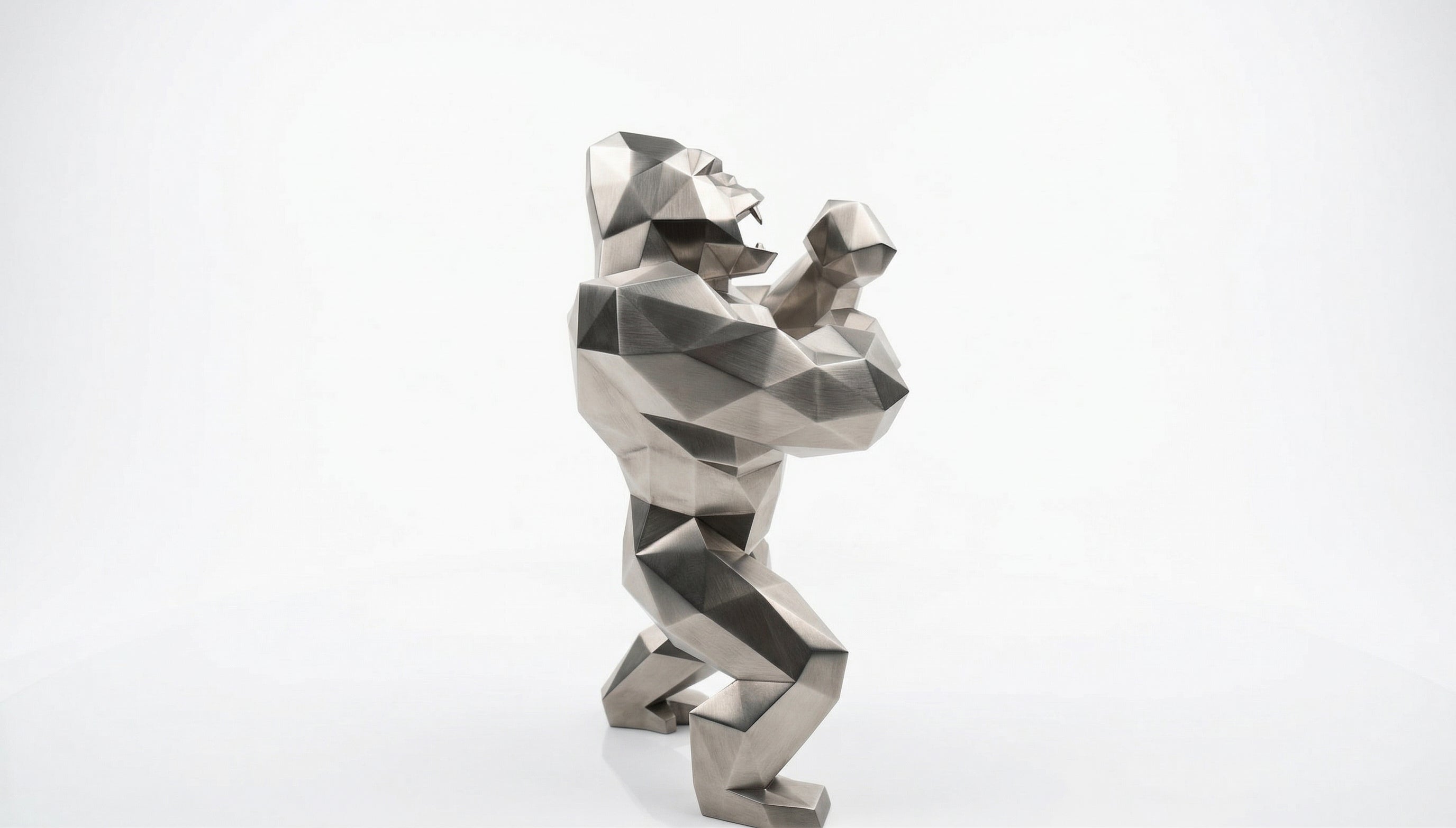Grande Sculpture King Kong Polygone - Sculpture Origami
