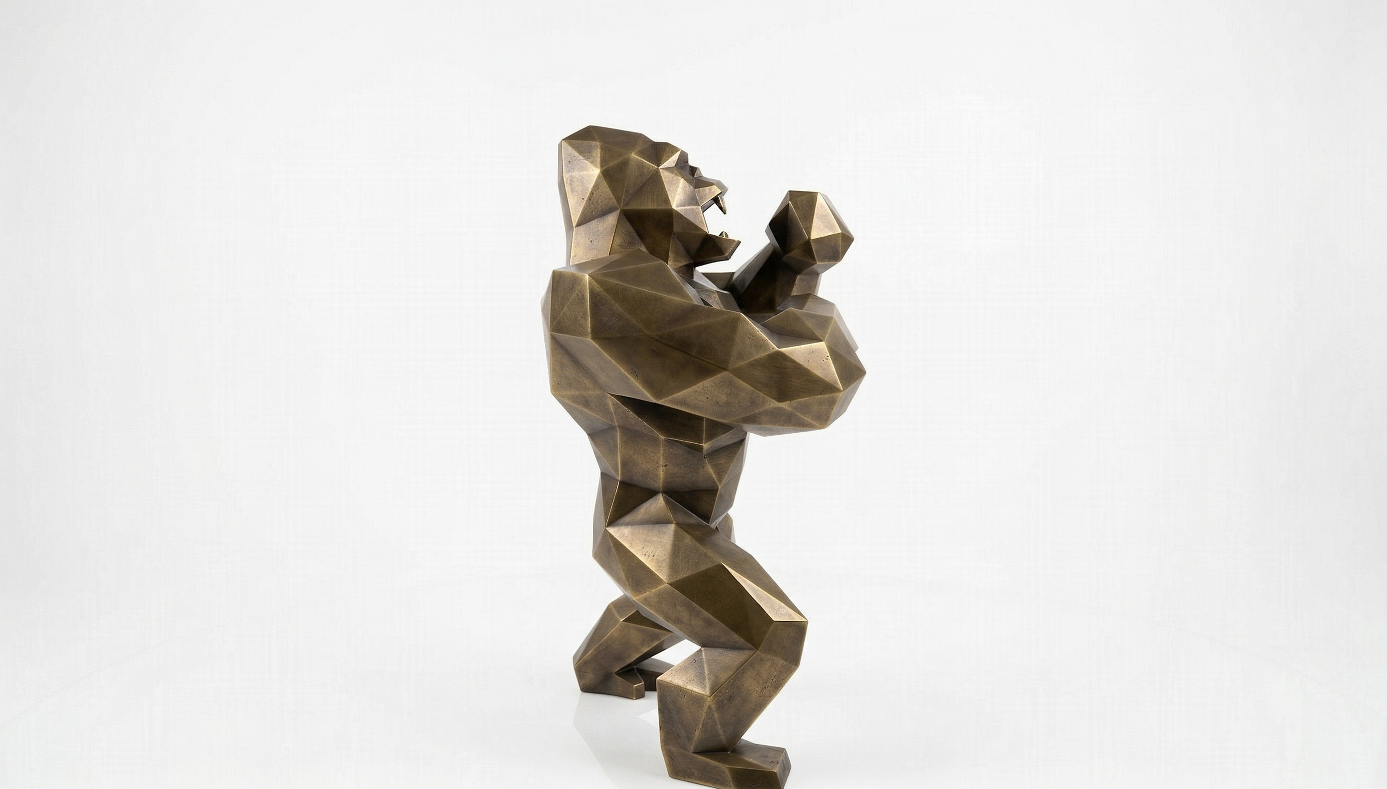 Grande Sculpture King Kong Polygone - Sculpture Origami