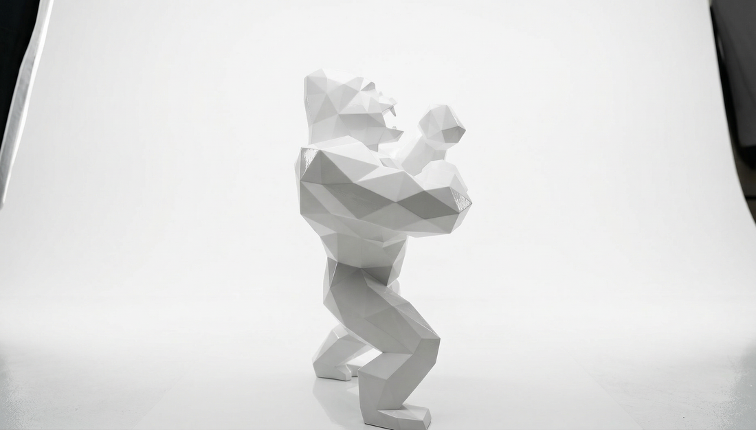 Grande Sculpture King Kong Polygone - Sculpture Origami