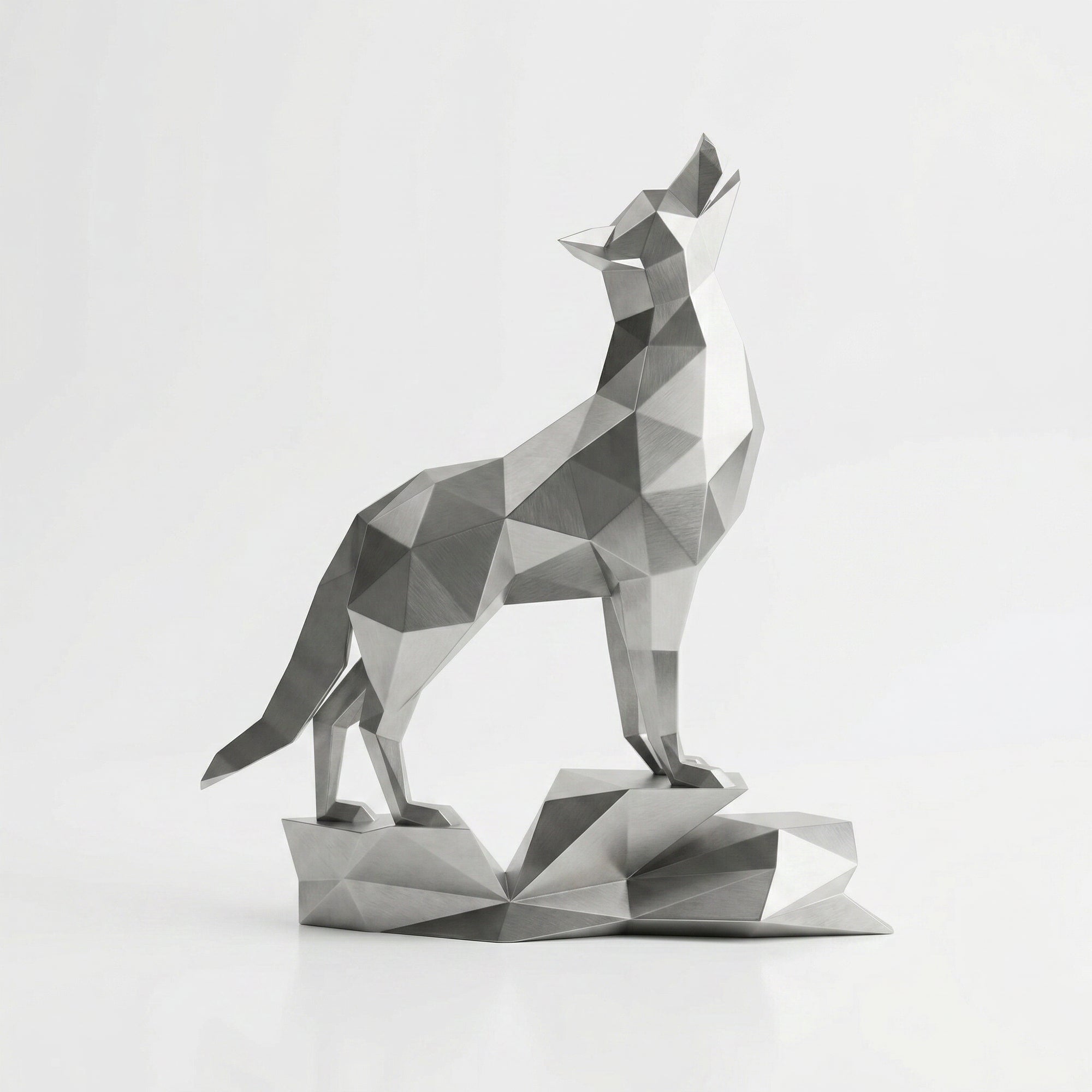 Loup Origami – Grande Sculpture Polygone - Sculpture Origami