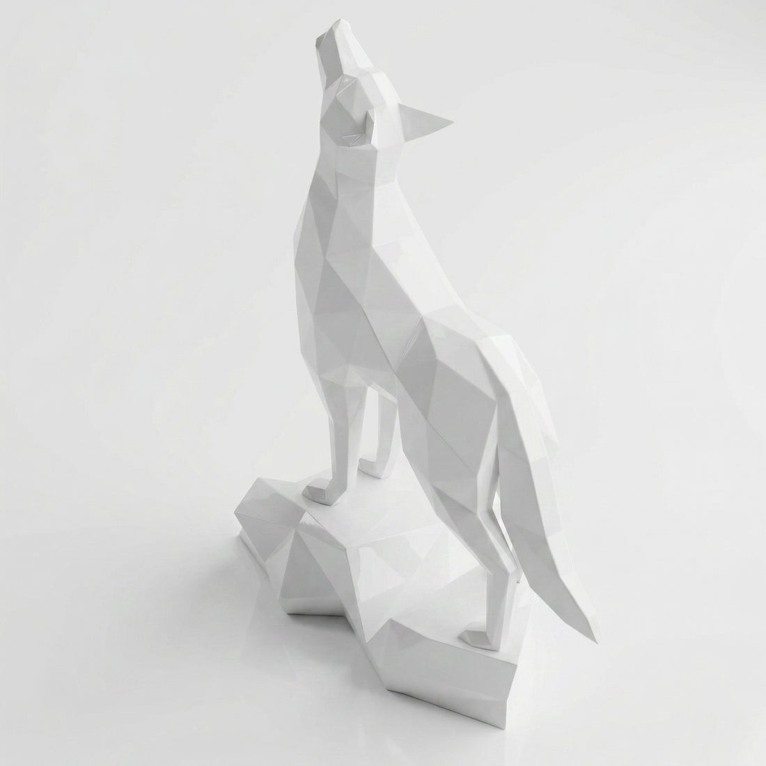 Loup Origami – Grande Sculpture Polygone - Sculpture Origami